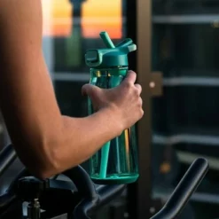 Reduce 36oz Hydrate Tritan Water Bottle with Straw Lid Mild Mint -WATER BOTTLES Sales unnamed file 3510