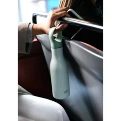 Joseph Joseph 17oz Vacuum Insulated Stainless Steel Water Bottle with Carrying Loop Green 15 Joseph Joseph 17oz Vacuum Insulated Stainless Steel Water Bottle with Carrying Loop Green -WATER BOTTLES Sales unnamed file 5551